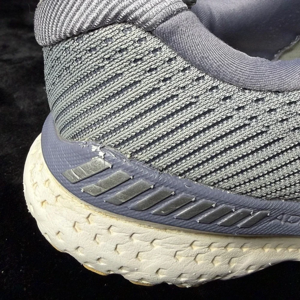 Brooks Adrenaline GTS 20 1202961B073 Women US 10.5 B Running Shoes Gray Sneakers